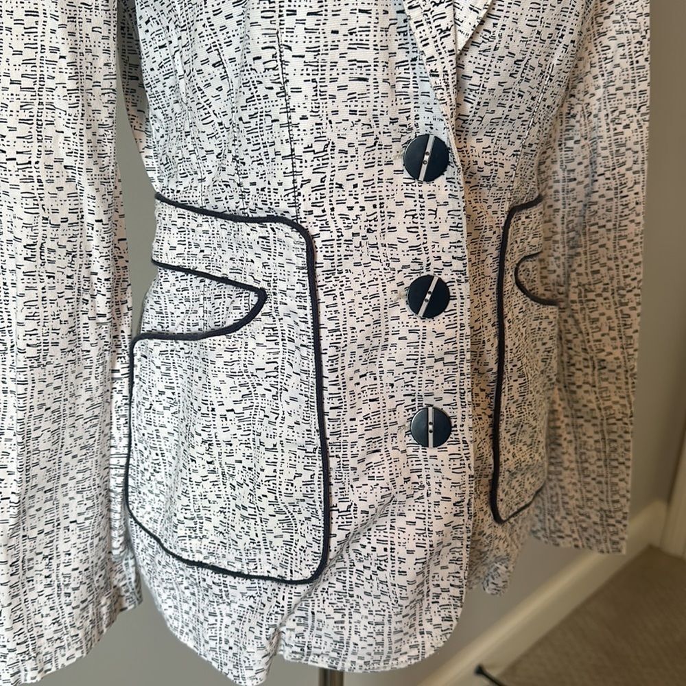 Cabi blazer sz 2 Carol Anderson white navy modern print - Picture 3 of 8